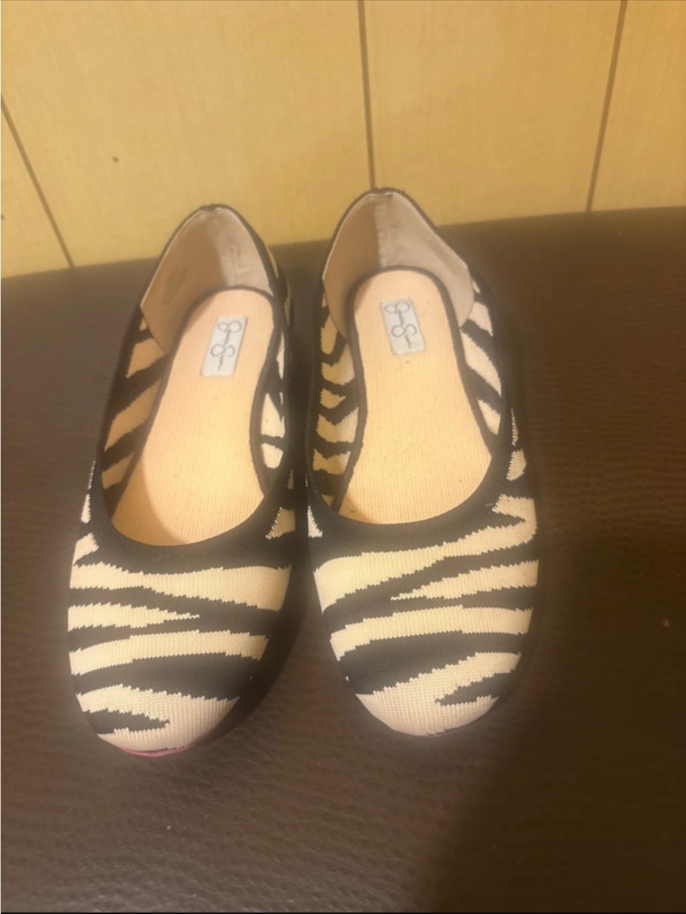 Jessica Simpson flats